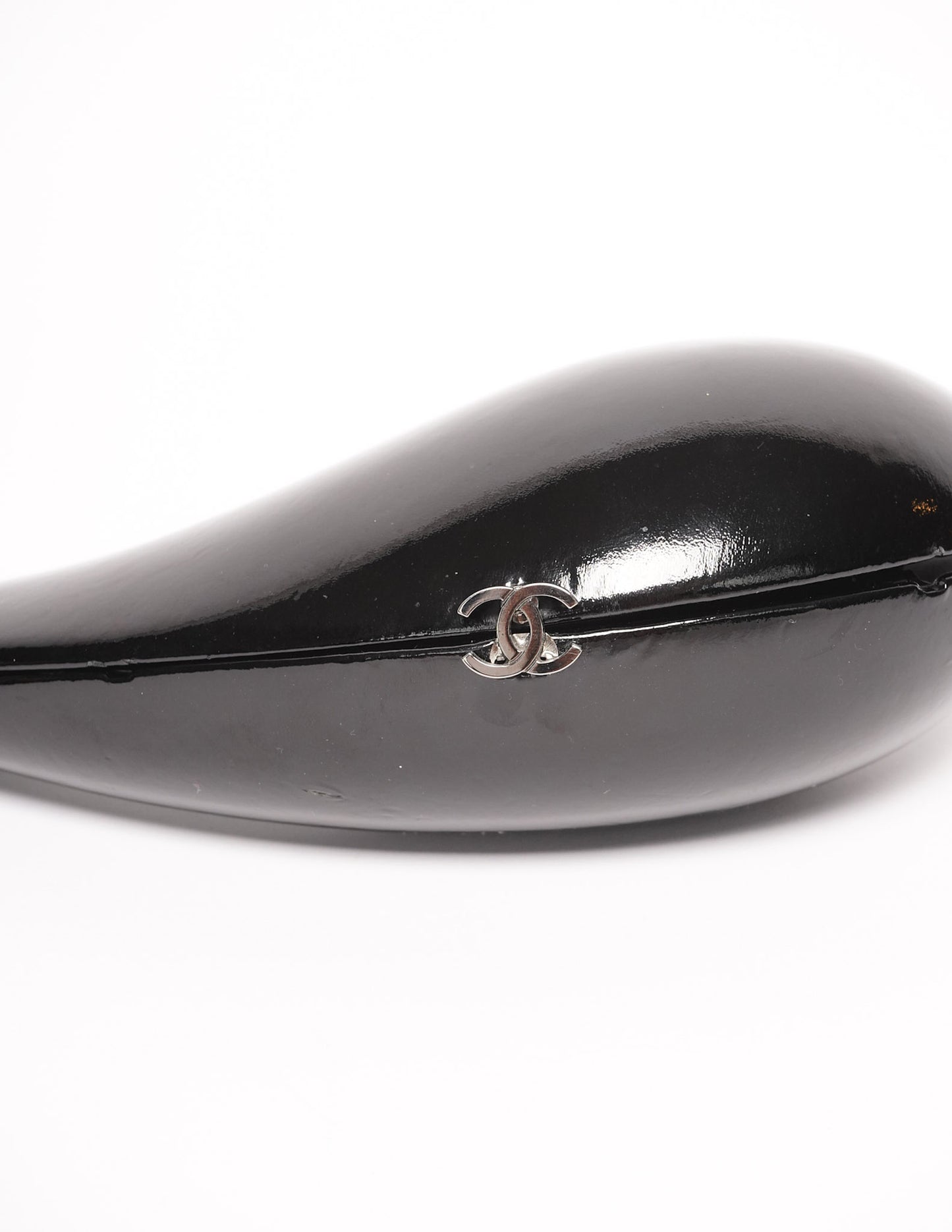 Chanel Zaha Hadid – Clutch Escultural Preta