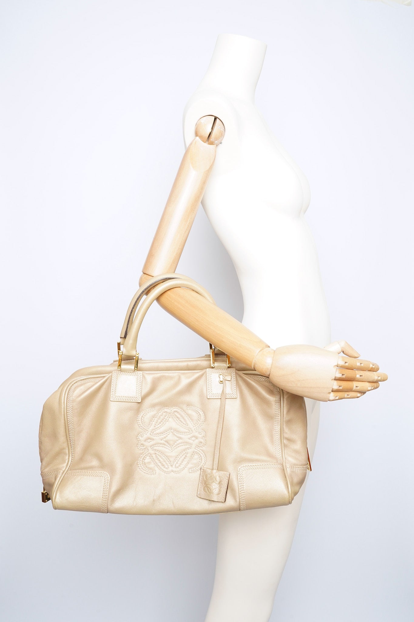 Amazona by JW Anderson
