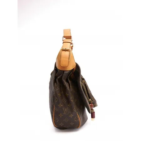 Louis Vuitton Kalahari Madonna